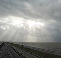 https://www.emd.tu-bs.de/files/gimgs/th-50_50_afsluitdijk01.jpg